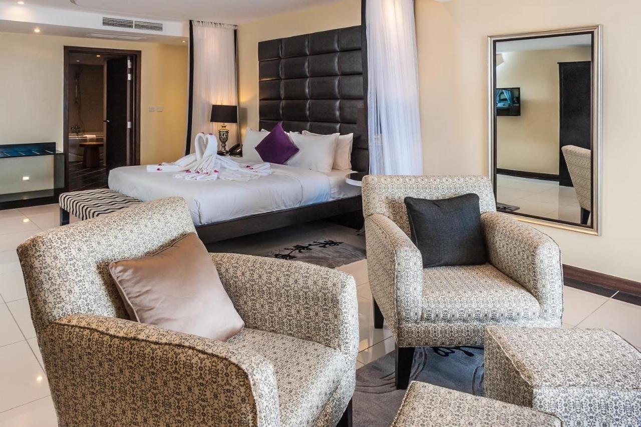Acacia Premier Hotel Кисуму Экстерьер фото