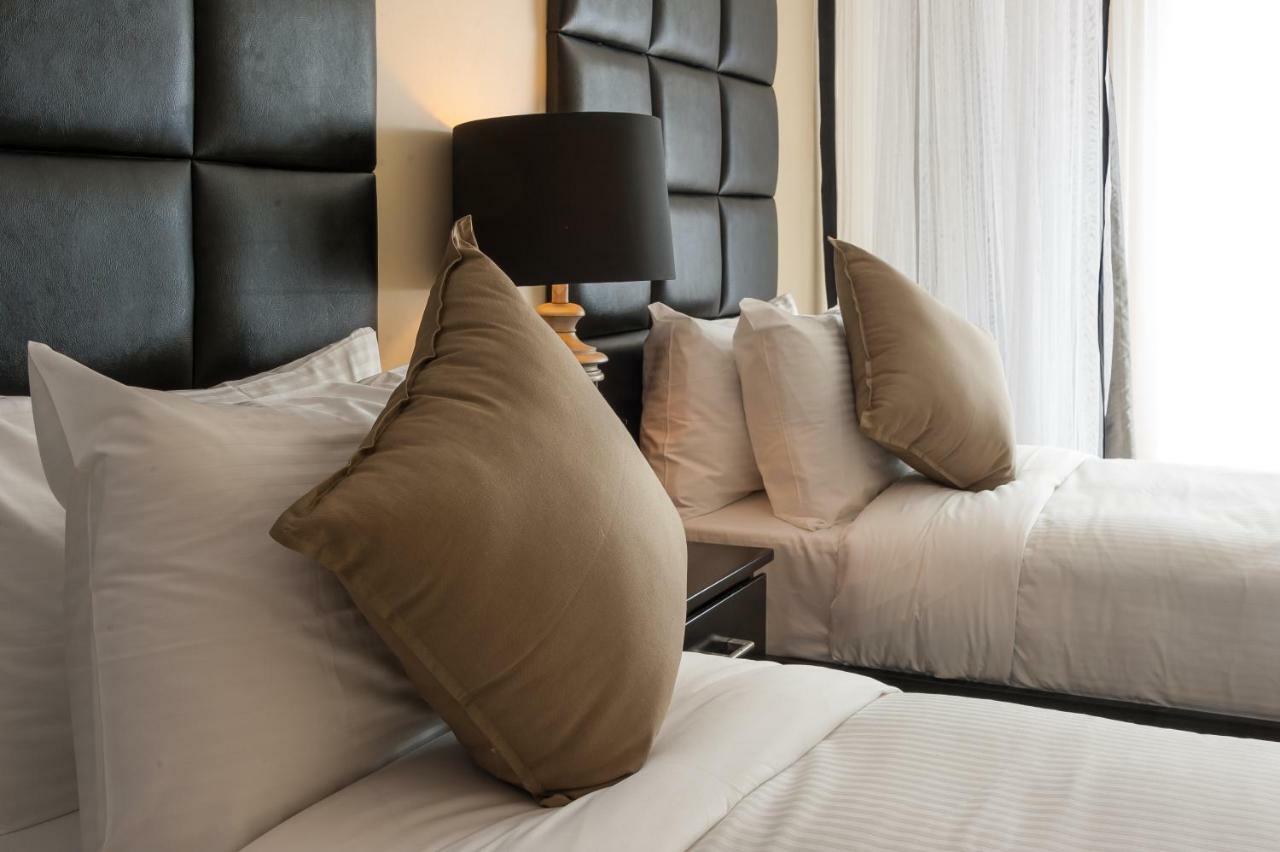 Acacia Premier Hotel Кисуму Экстерьер фото